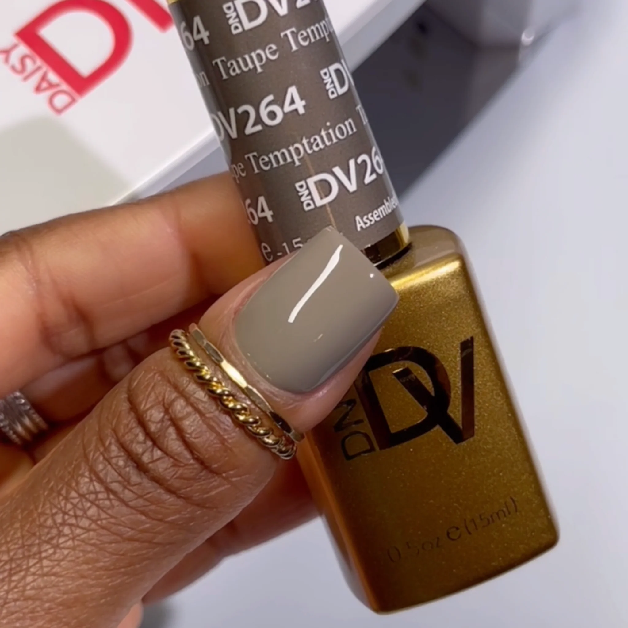 Taupe Temptation DIVA #264 - Image 2