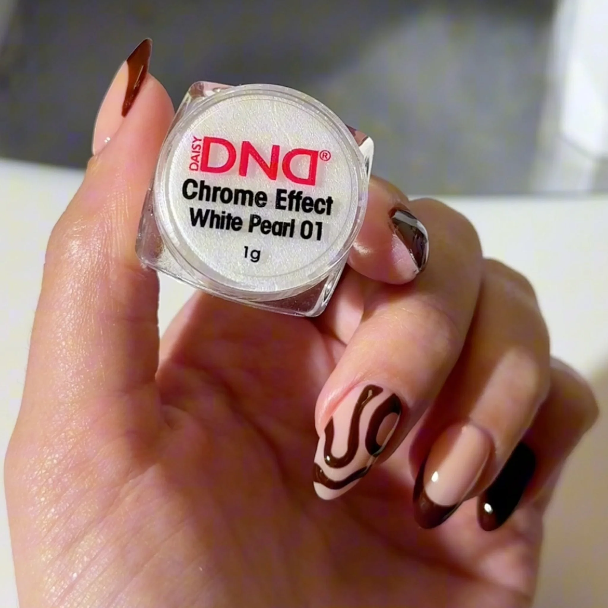DND Chrome Effect White Pearl #01 - Image 3