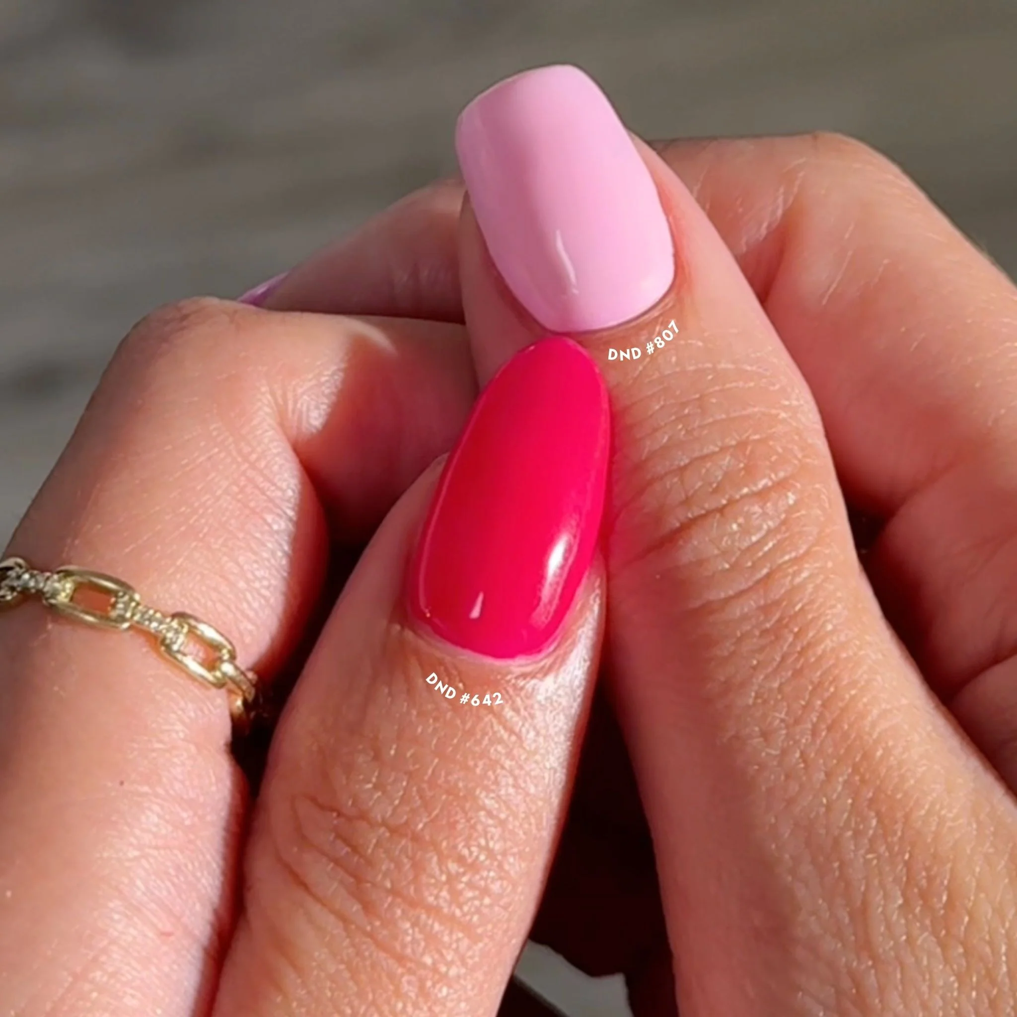 Magenta Aura #642 - Image 2